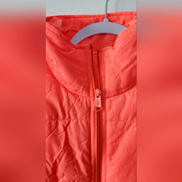 NWT Free People Pippa Puffer Packable Jacket size XS - Hot Watermelon - Picture 5 of 10